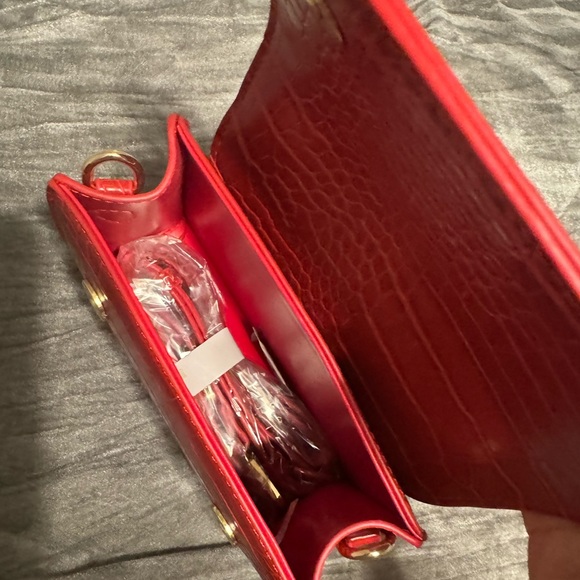 Fashion Nova Never Enough Crossbody - Picture 3 of 5